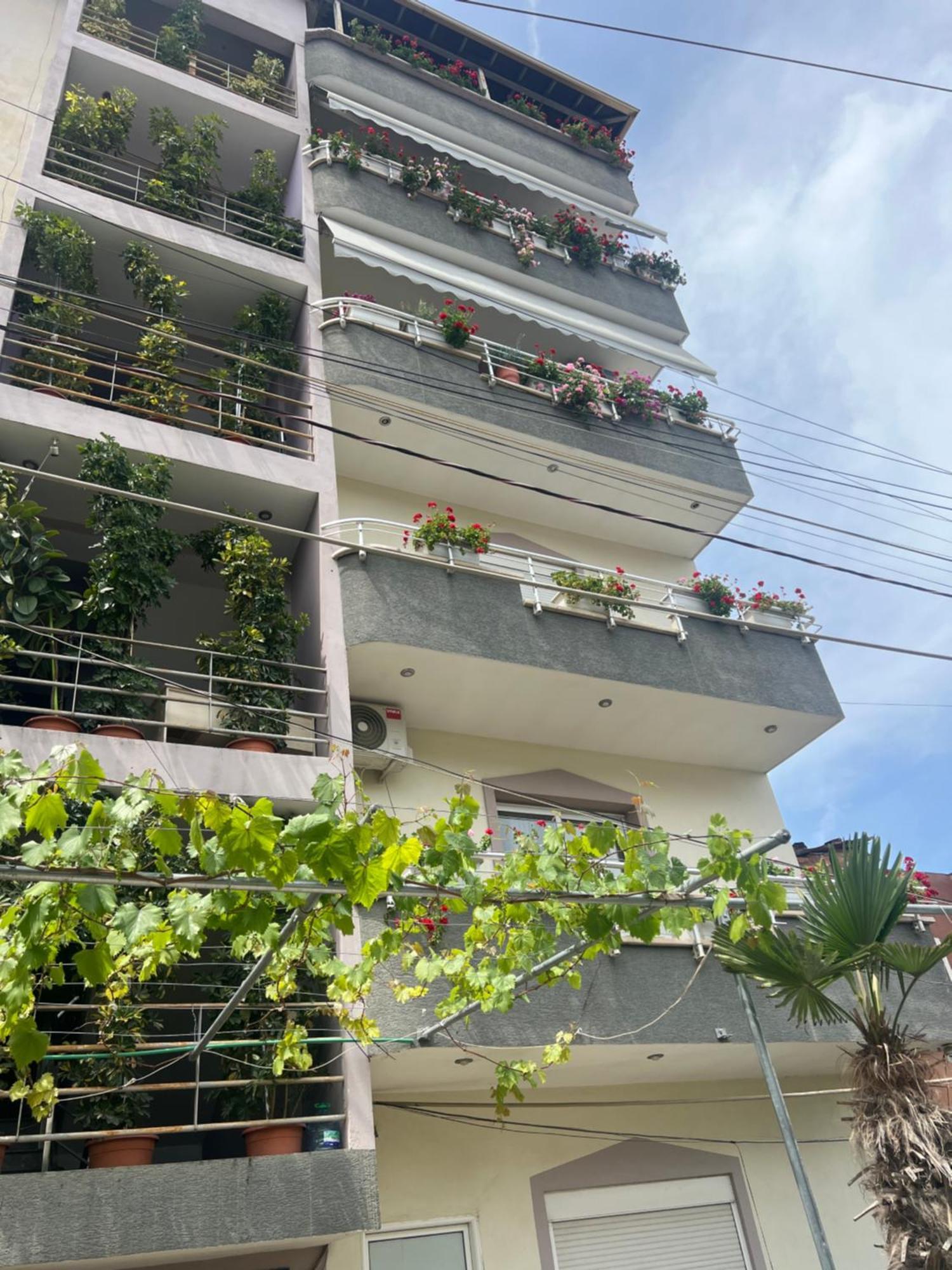 Tirana Class House Exterior foto